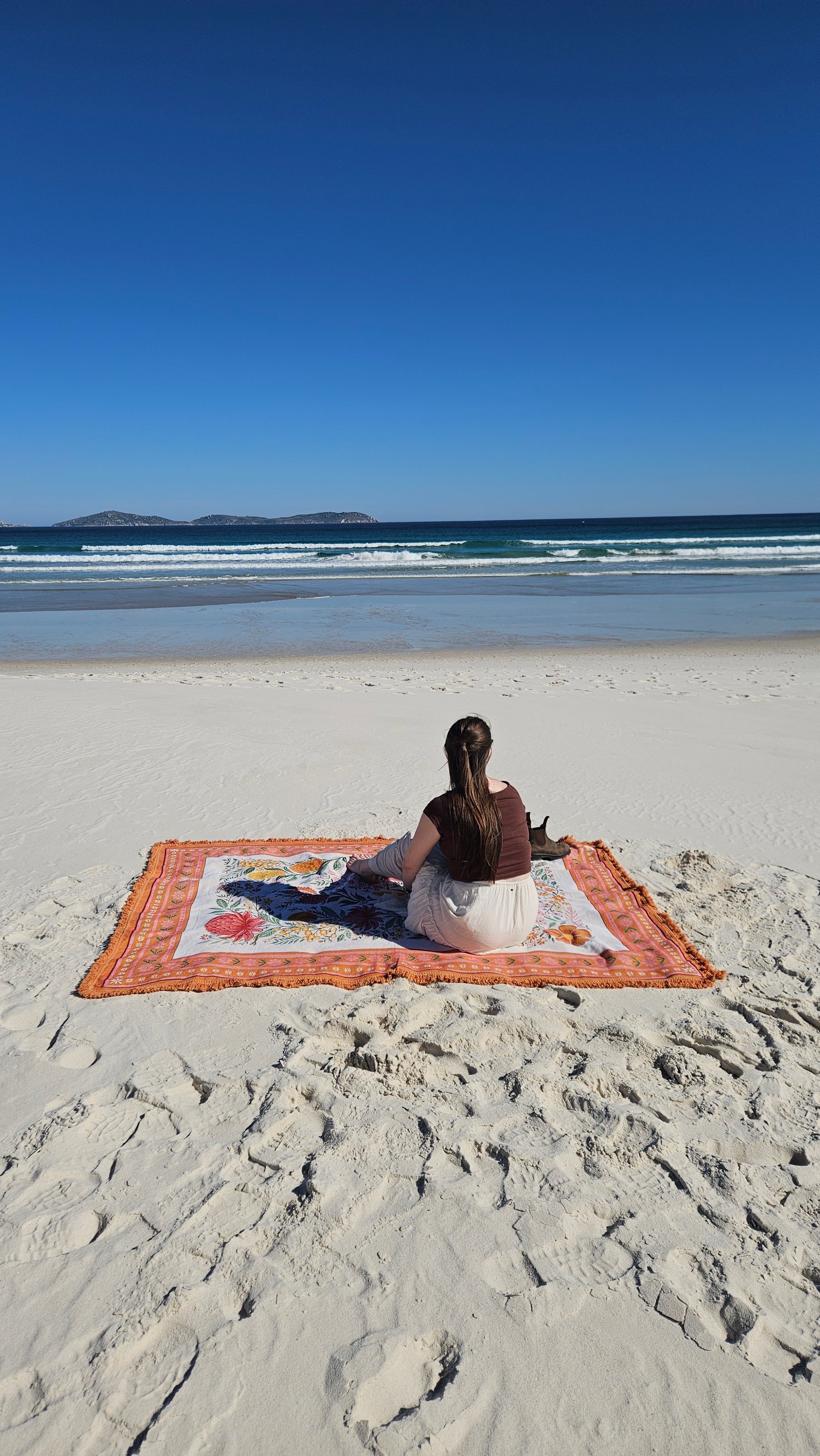The Waratah Rug